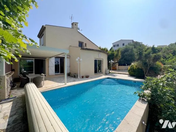 Maison 7 pièces 175 m²