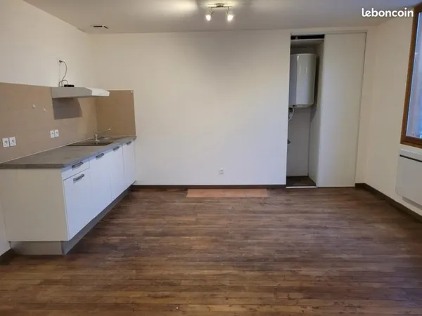 Studio 1 pièce 33 m²