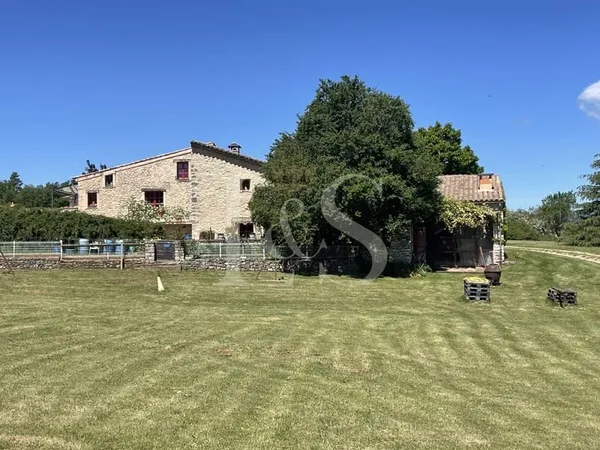 Domaine agricole et de chasse de 107ha