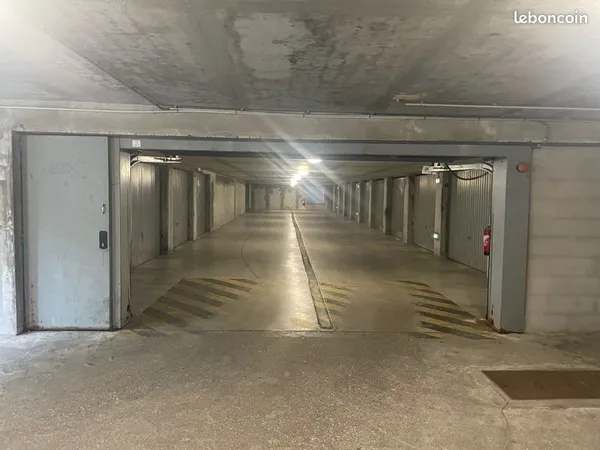Stationnement Location Gaillard   140€