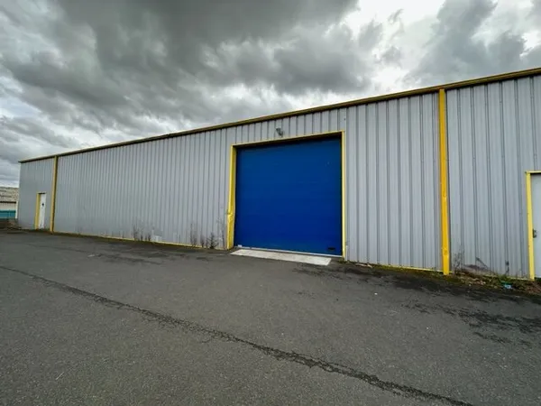Bâtiment industriel Notre Dame D'oé 1320 m2