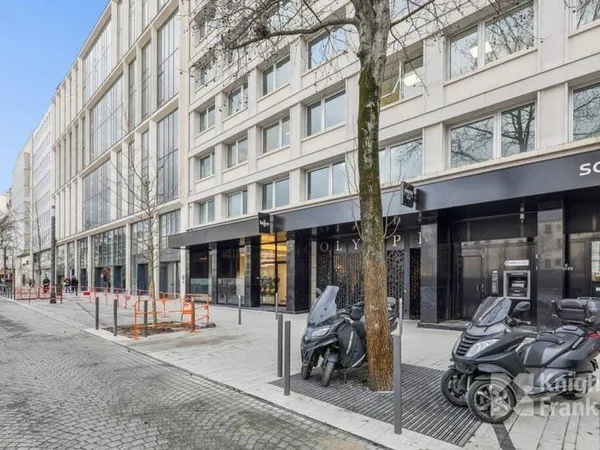 Bureaux 500 m²