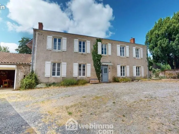 Maison 11 pièces 286 m²