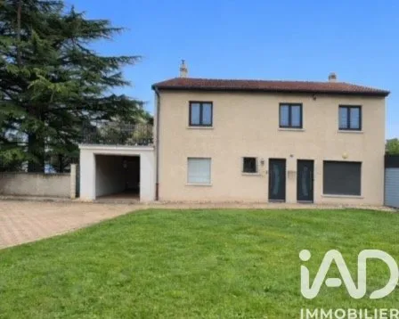 Maison 10 pièces 189 m²
