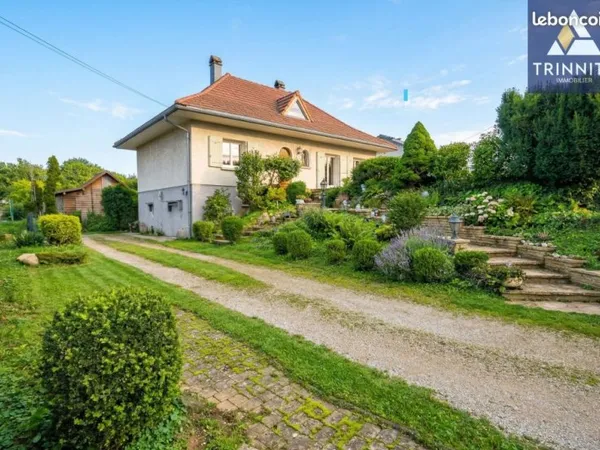 Maison 6 pièces 136 m²