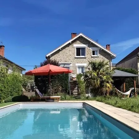 Maison 5 pièces 121 m² avec Piscine