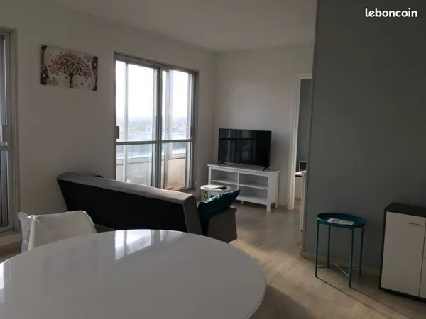 Appartement lumineux proche UBO en colocation