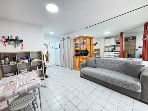 APPARTEMENT REZ DE CHAUSSEE LE GRAU DU ROI