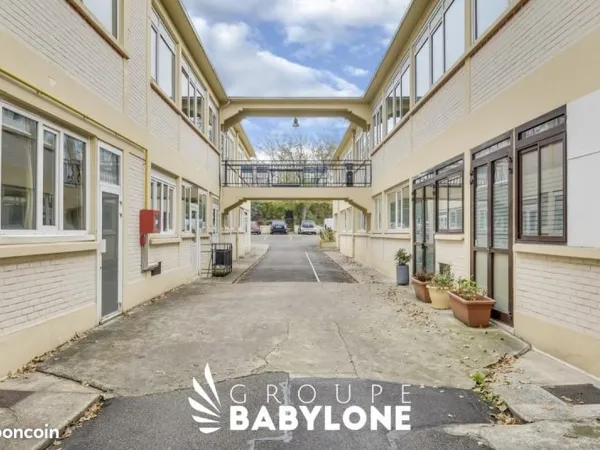 Bureaux 440 m²