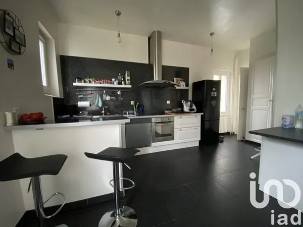 Maison 8 pièces 165 m²