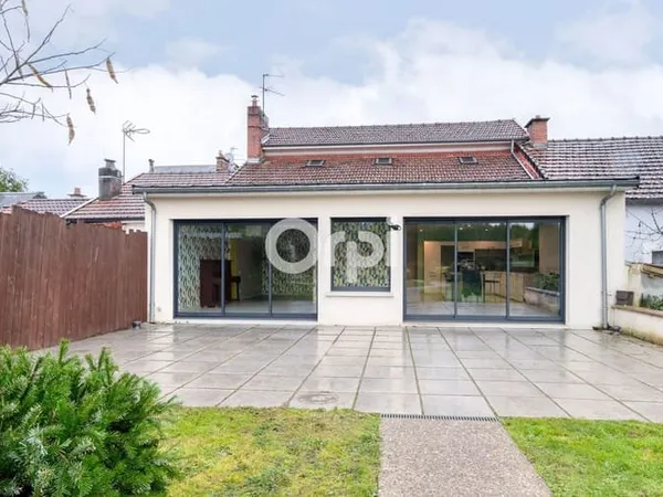 Maison 5 pièces 134 m²