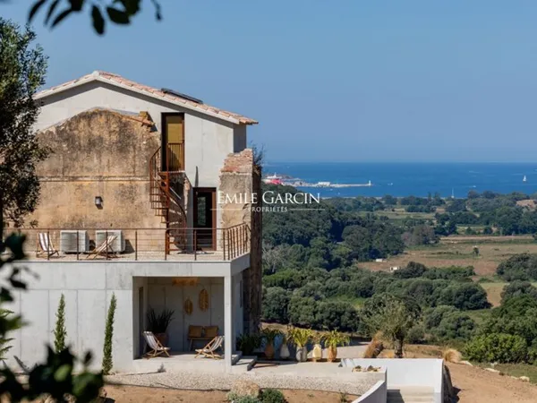 Demeure corse rénovée à louer, à 5 min de Propriano et de ses plages