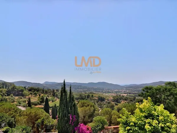 Murs commerciaux - Emplacement n°1 - Vue exceptionnelle
