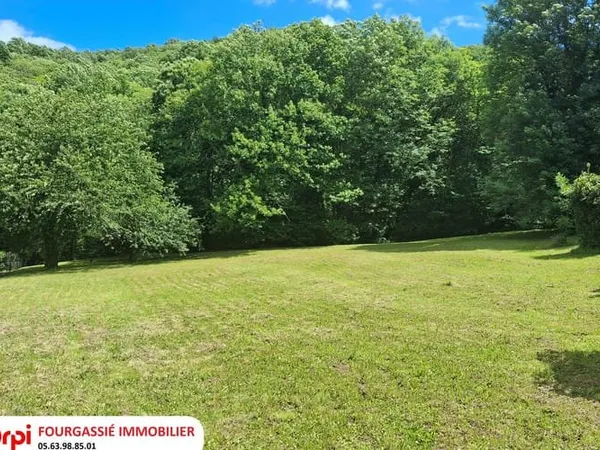 Terrain 1829 m²