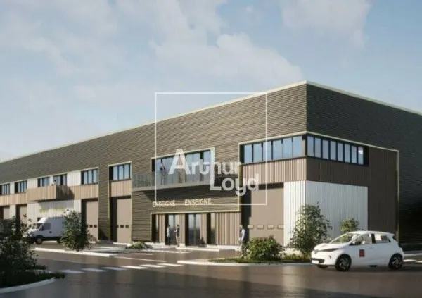 Local d'activité 4840 m²