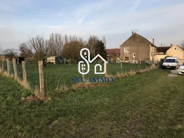 Terrain 301 m²