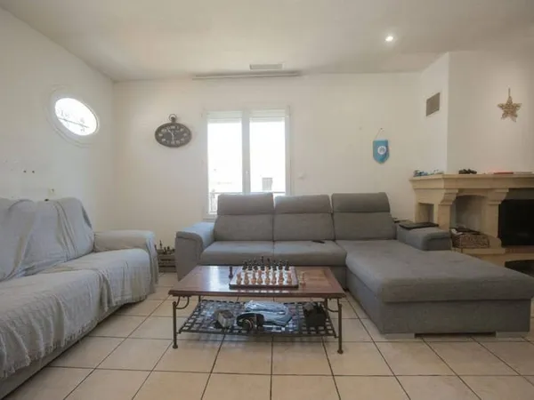 Maison de plain-pied 5 pièces 150 m²