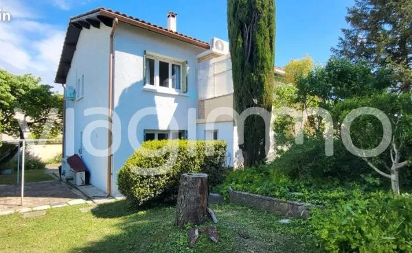 Maison en viager 8 pièces 244 m²