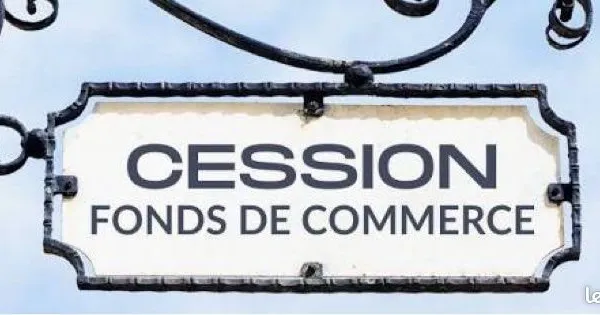 Restaurant / restauration rapide à vendre - belle visibilité - prêt à exploiter