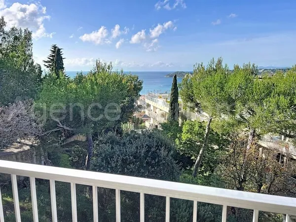 Six-Fours-les-Plages - Limite Sanary - Dernier étage - Vue mer - Calme absolu