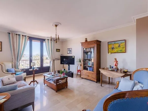 Appartement 5 pièces 124 m²