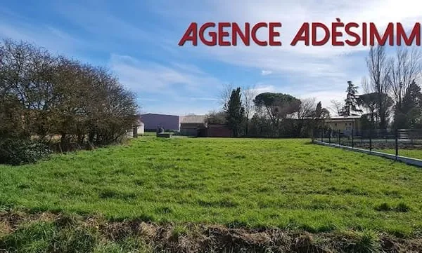 Terrain 1007 m²