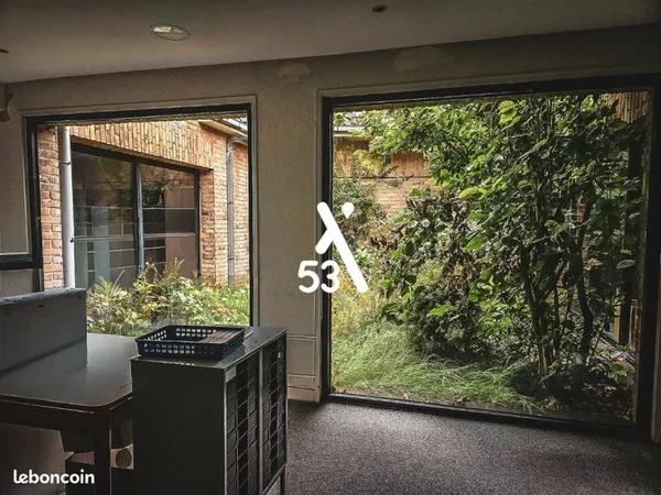 Local 552 m² Lumbres