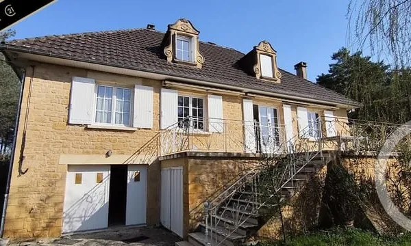 Maison 7 pièces 138 m²