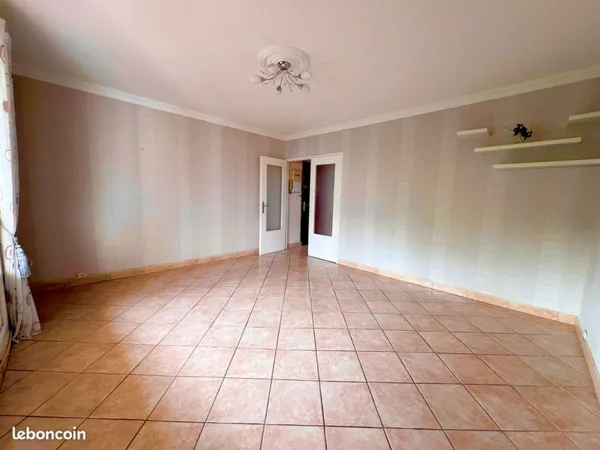 Appartement SARTROUVILLE
