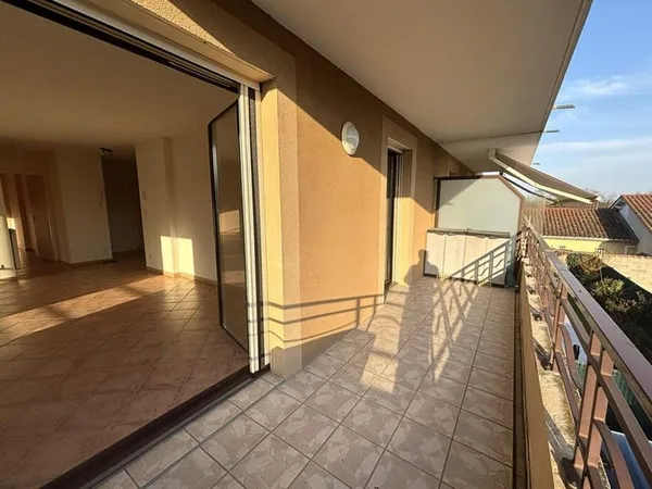 Appartement Montbrison 3 pièce(s) 86.79 m2