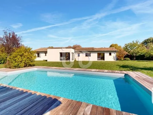Vente Maison traditionnelle 7 pièces
