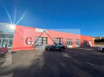 Bâtiment commercial et d'activité - CREPY-EN-VALOIS