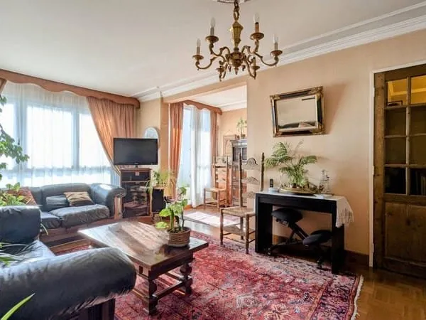 Appartement 5 pièces 99 m²
