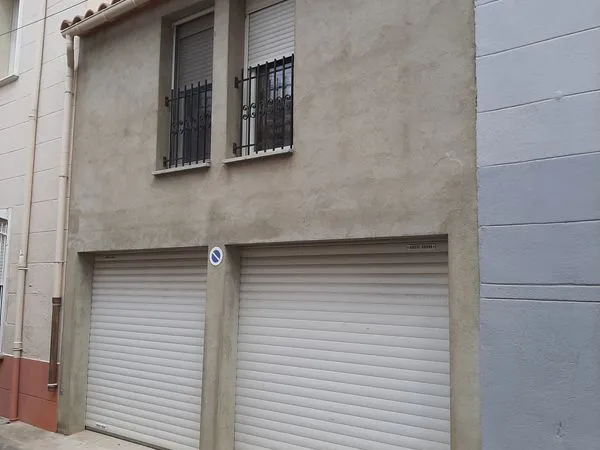 Loue garage environ 12m²