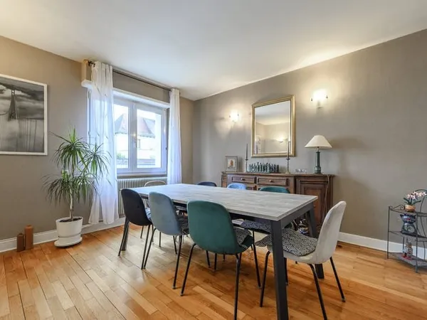 STRASBOURG STOCKFELD - Maison 5p de 123m2 sur un terrain de