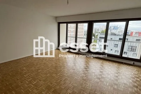 Studio 1 pièce 38 m²