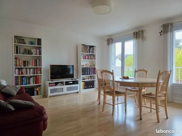 Spacieux T4 lumineux dans un cadre verdoyant à Margency
