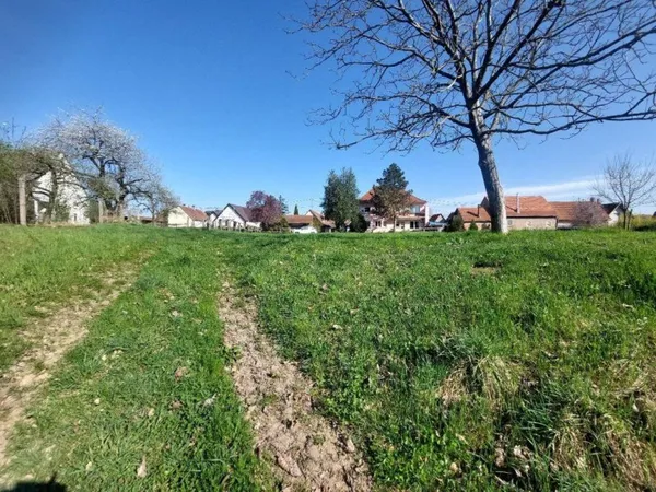 Terrain en individuel 850 m²