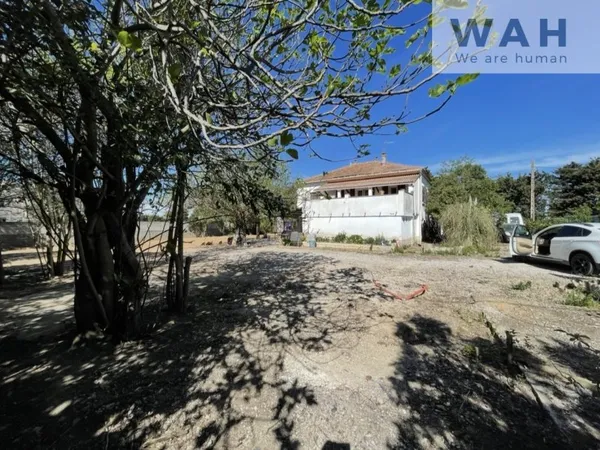 VENTE MAISON AVEC DÉPENDANCES OPPORTUNITÉ RARE EMPLACEME