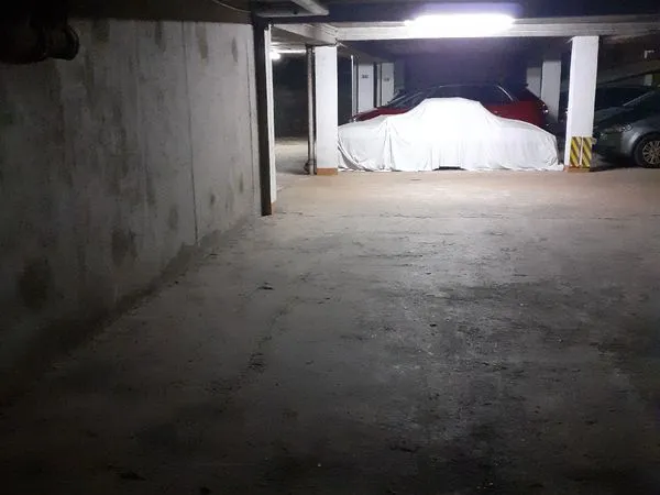 Parking Sécurisé Paris Denfert DISPONIBLE PONCTUELLEMENT QQS JOURS