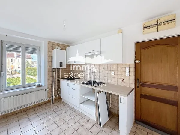 À vendre Appartement avec jardin à Mirecourt