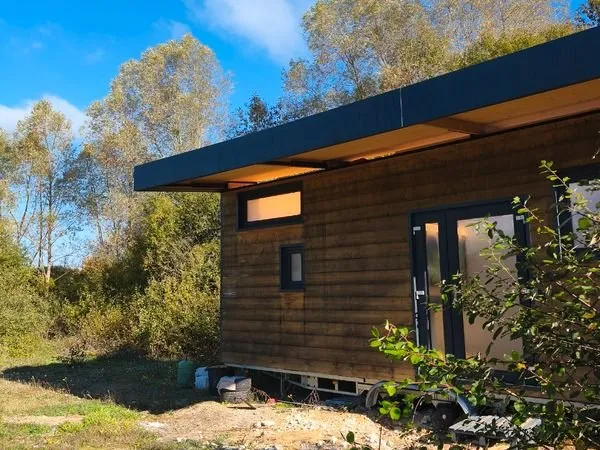 Tiny house