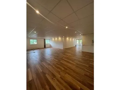 Le Robert (97231), Local commercial