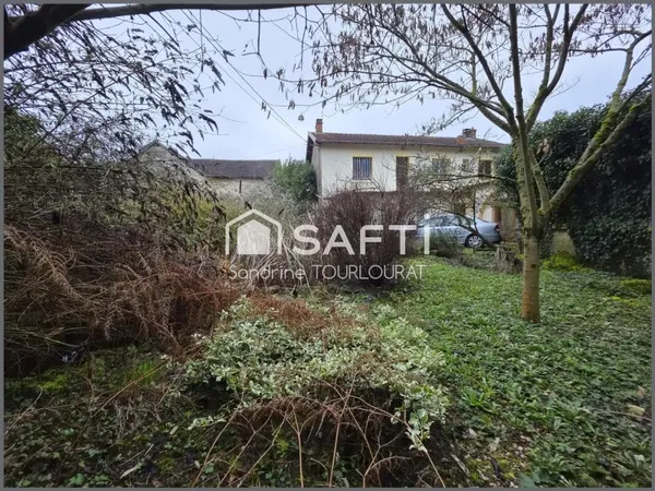 Maison en pierres 140 m2, travaux, bus scolaire