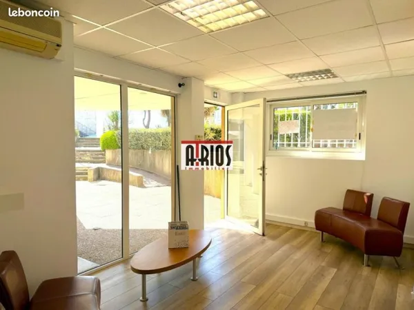 Local commercial 49 m²