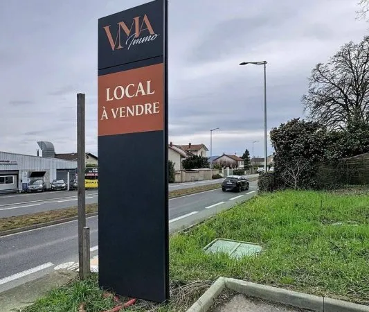 Local commercial 130 m²