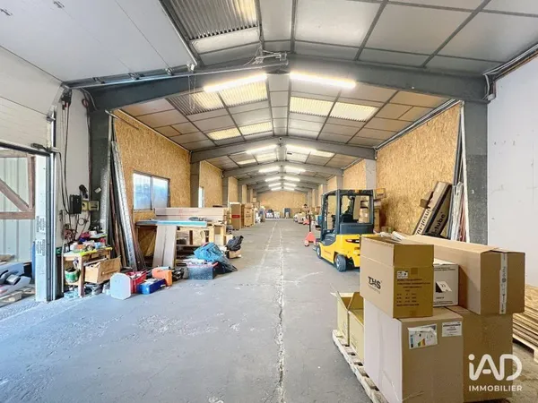 Local d'activité 1 pièce 449 m²