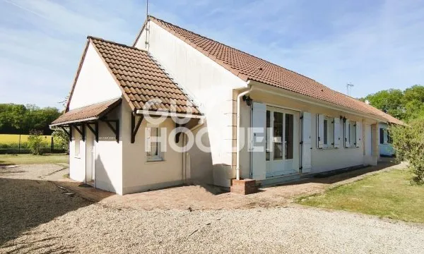 Maison à vendre à Chécy - 5 pièces avec jardin