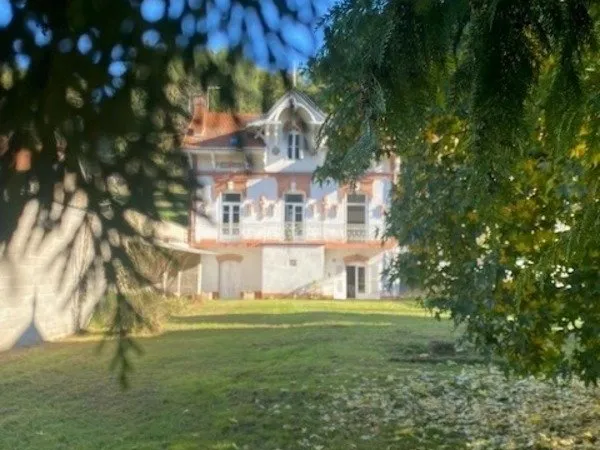 Maison bourgeoise à vendre 7 pièces (12)