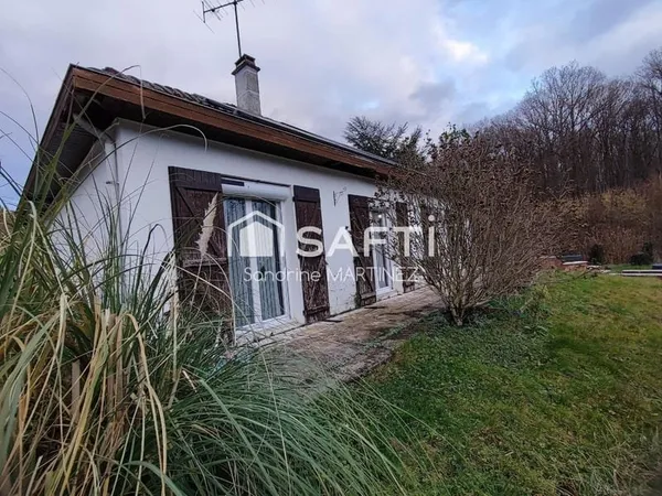 Pavillon 5 p. dans un quartier tranquille de Méru